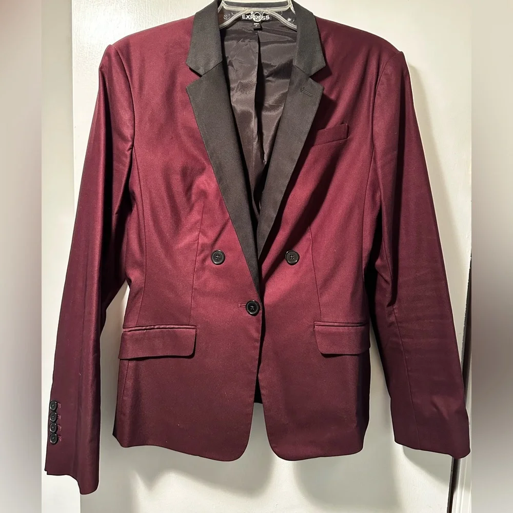 Blazer - Stretch, Wine color (more purple) with black collar, pit to pit 19.5 in - Picture 1 of 2